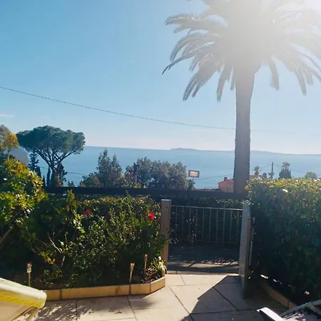 Appartement Le Paradou Le Rayol-Canadel-sur-Mer