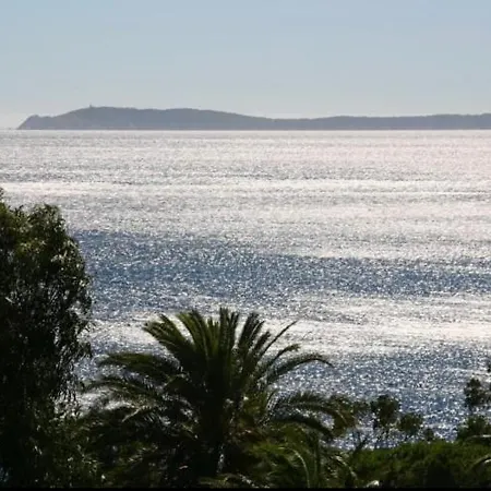 Le Paradou * Le Rayol-Canadel-sur-Mer